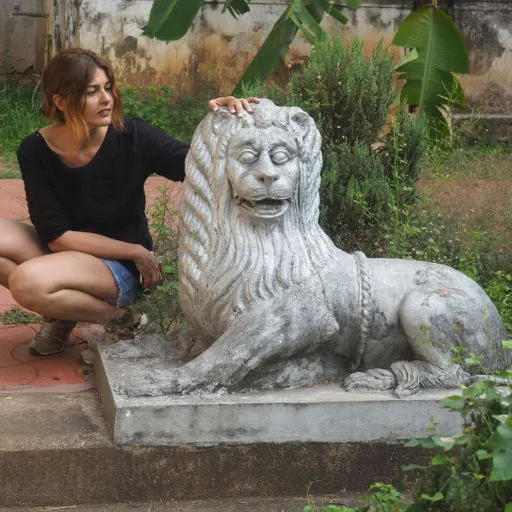 Elena<br>Leoni
